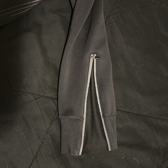 UFC Mens XL Venum zip Hoodie-Justin Gaethje - Picture 12 of 12